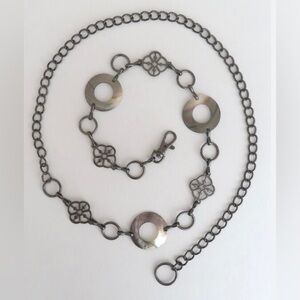 Vintage 80s Silver Hip Hugger Boho Statement chain belt with shell rings.48”